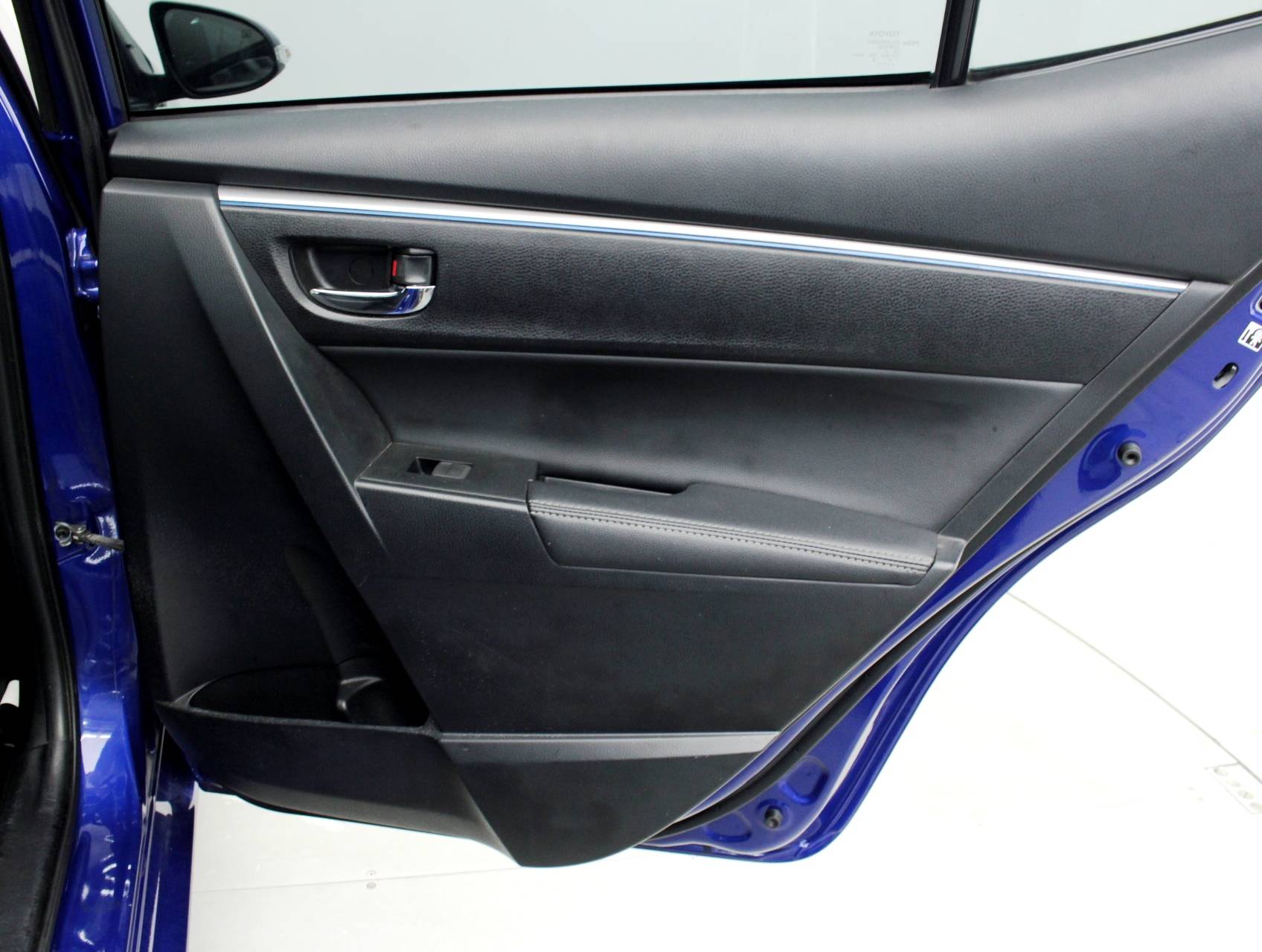 Florida Fine Cars - Used TOYOTA COROLLA 2015 HOLLYWOOD S