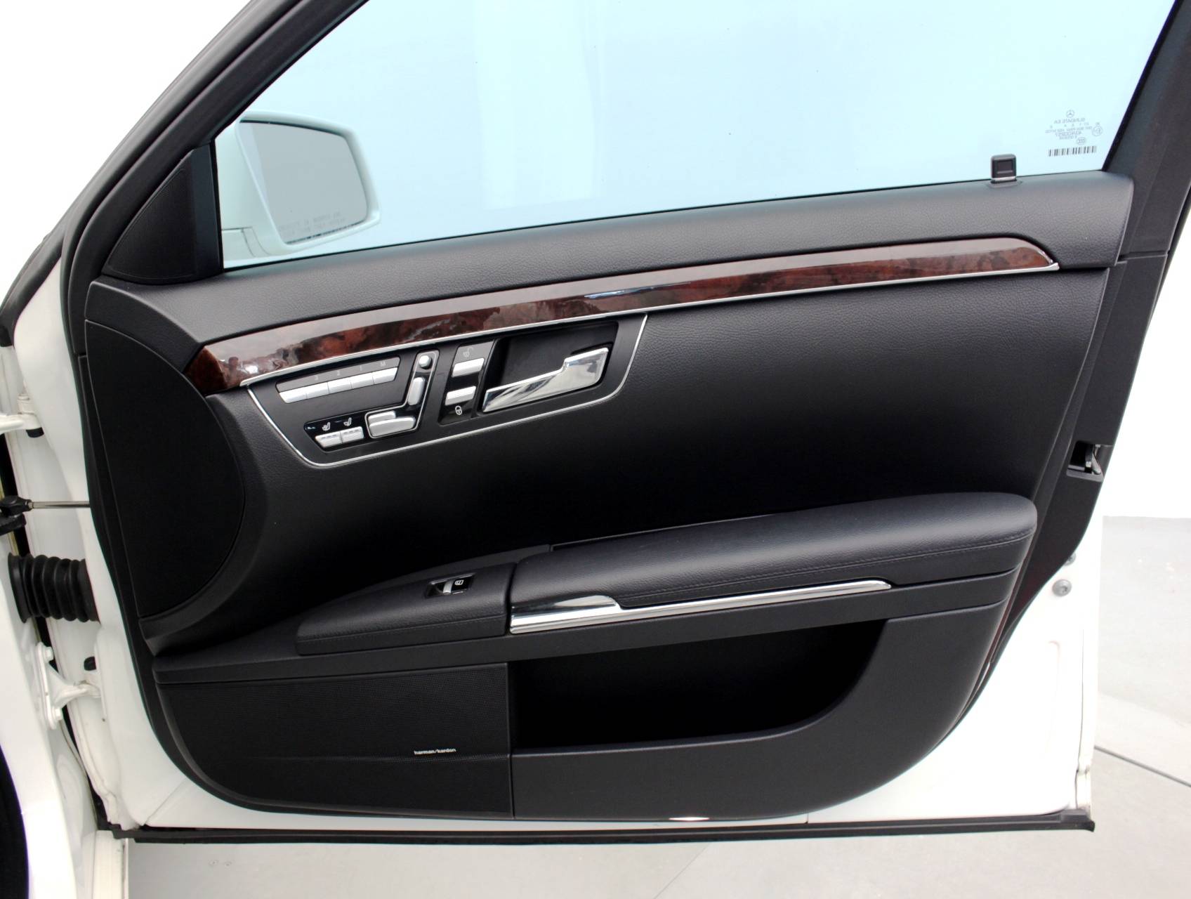 Florida Fine Cars - Used MERCEDES-BENZ S CLASS 2010 HOLLYWOOD S550