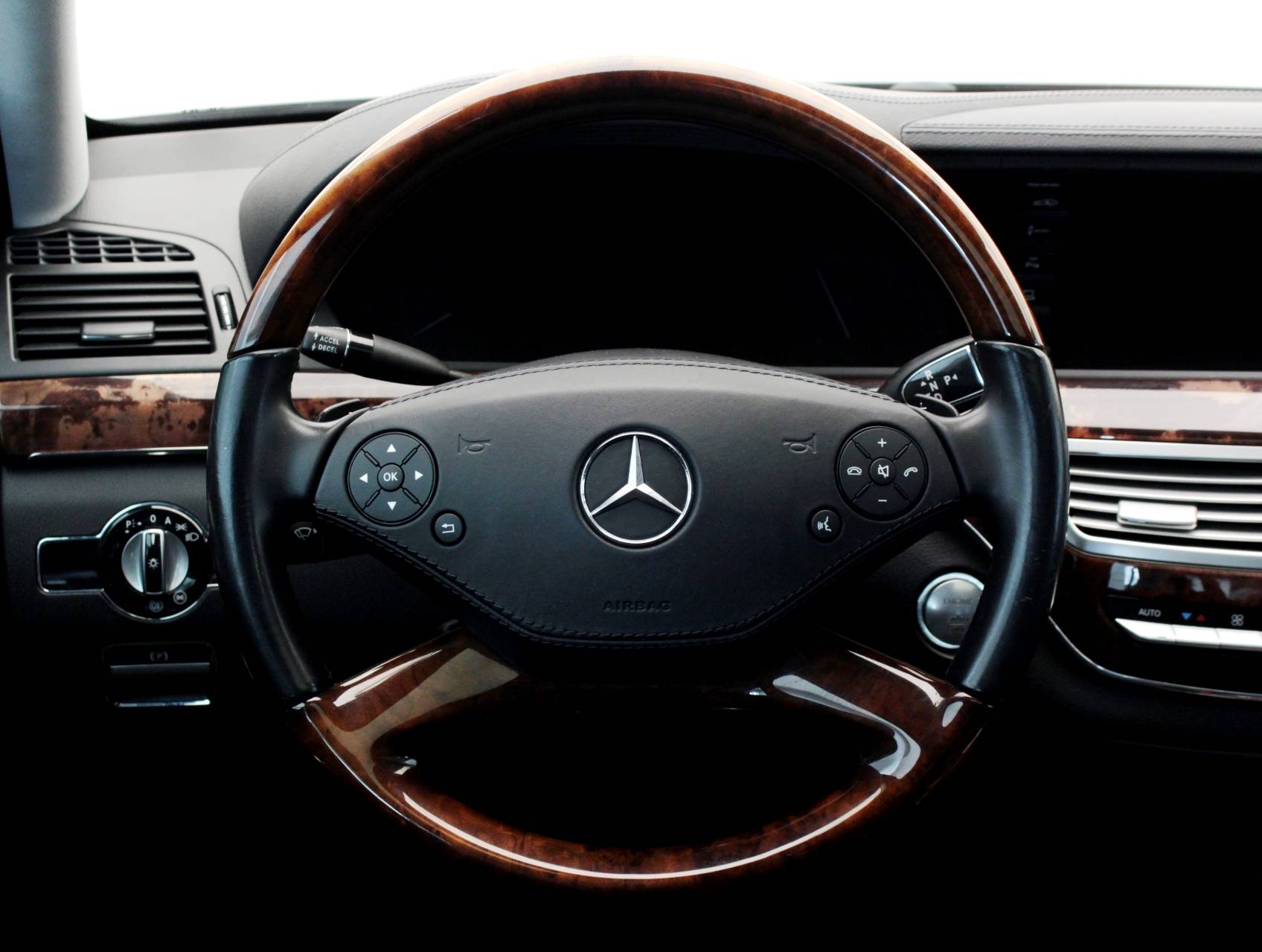 Florida Fine Cars - Used MERCEDES-BENZ S CLASS 2010 HOLLYWOOD S550