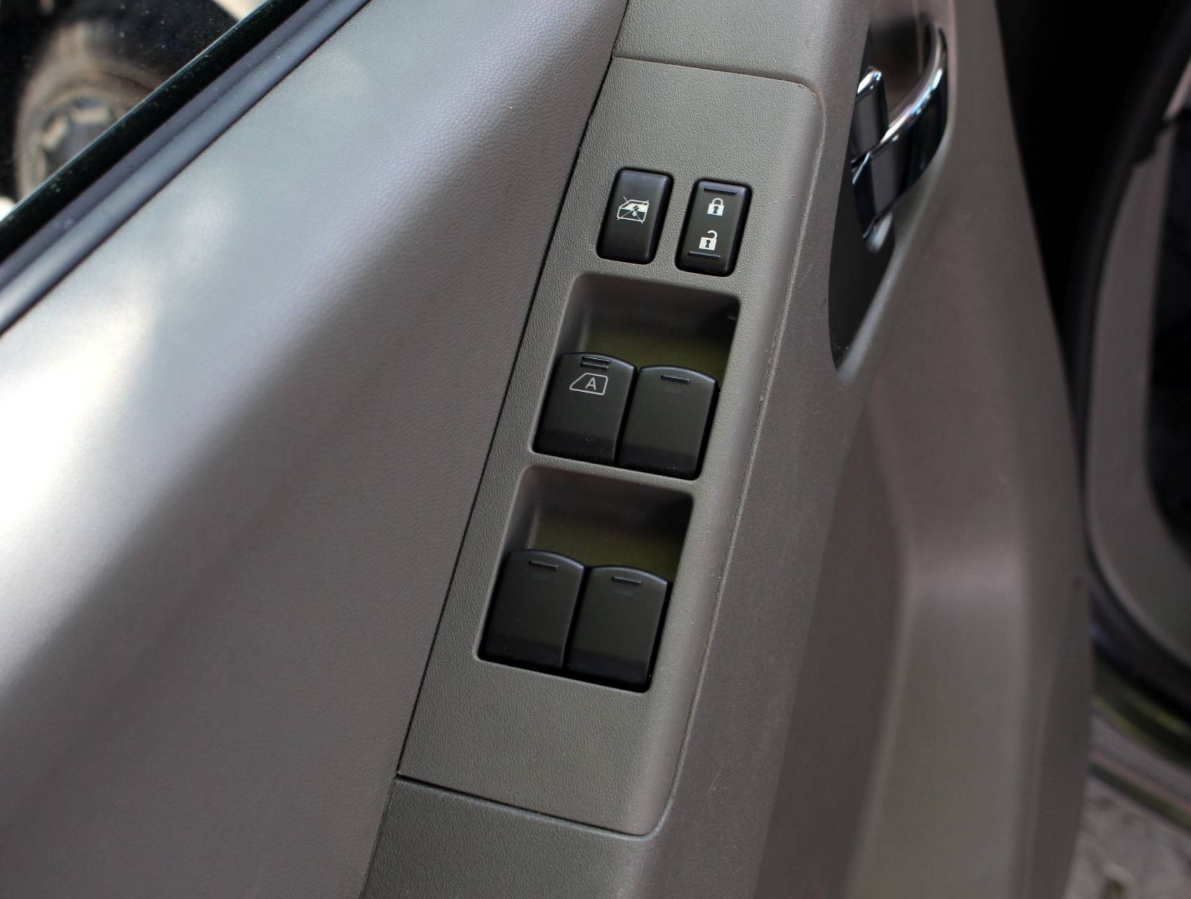 Florida Fine Cars - Used NISSAN FRONTIER 2017 MIAMI Sv