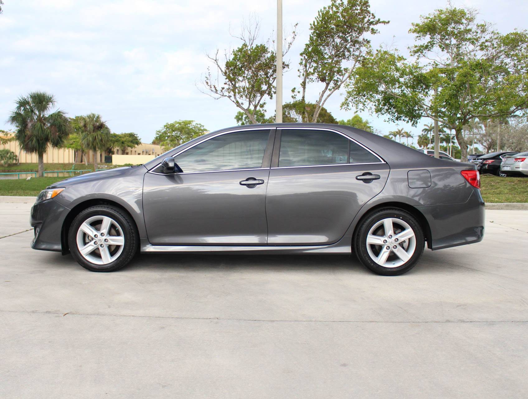Florida Fine Cars - Used TOYOTA CAMRY 2013 MIAMI SE