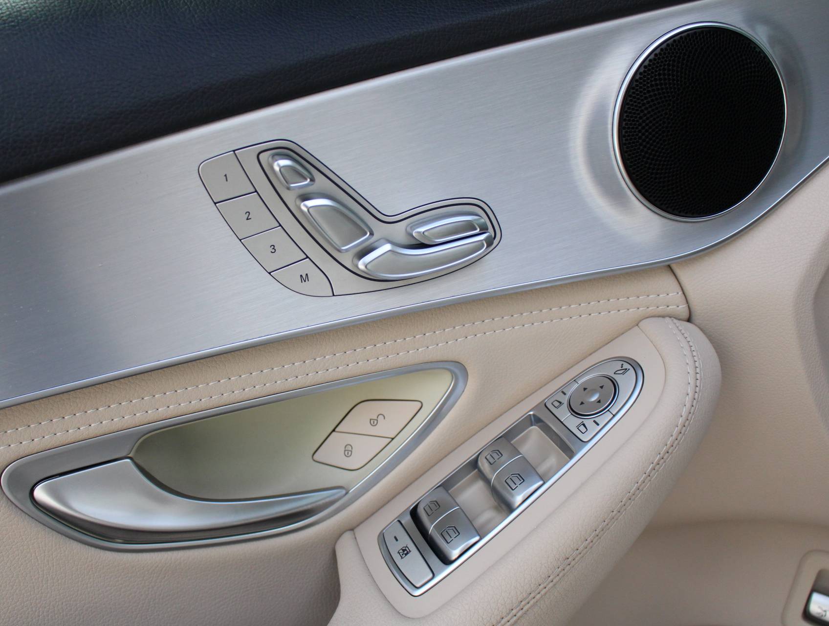 Florida Fine Cars - Used MERCEDES-BENZ C CLASS 2015 MARGATE C300 4MATIC