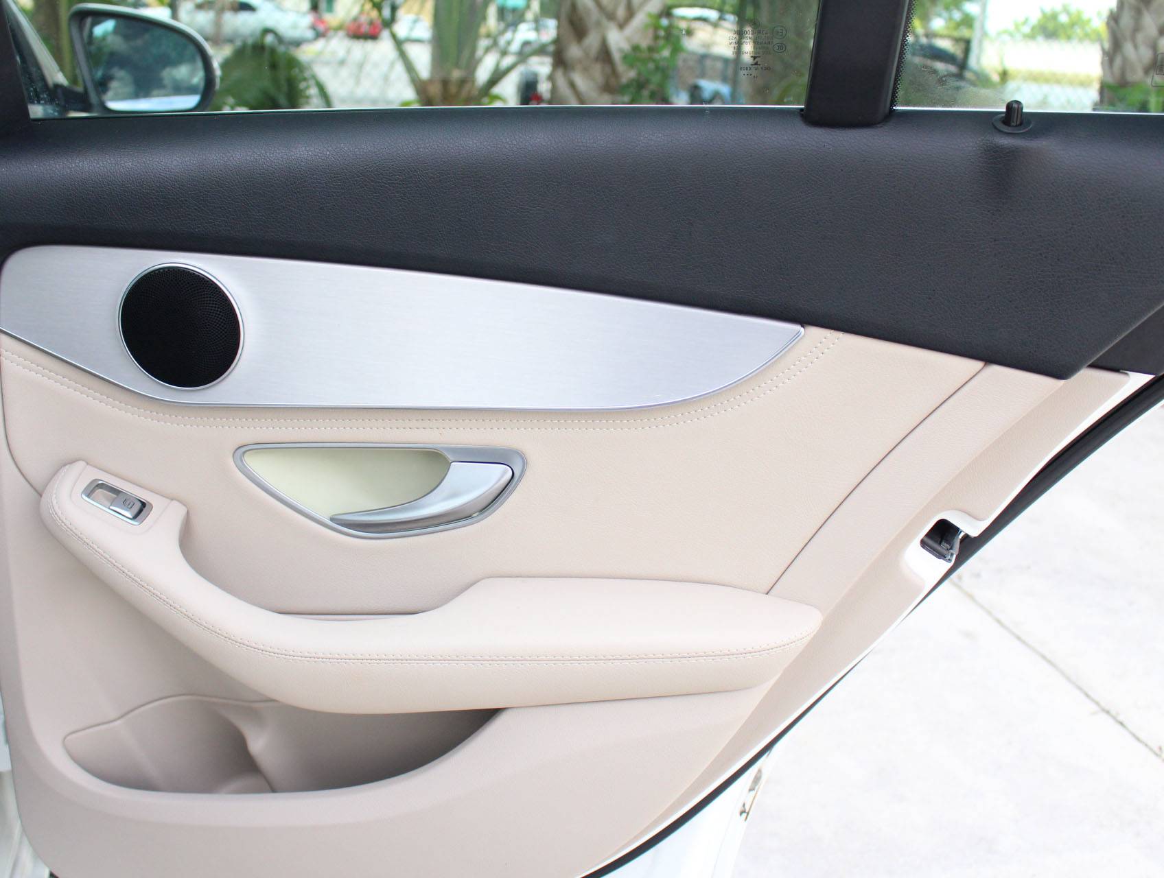 Florida Fine Cars - Used MERCEDES-BENZ C CLASS 2015 MARGATE C300 4MATIC