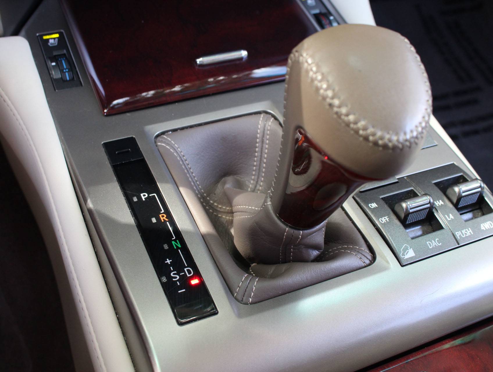 アップシフト Used 2011 LEXUS GX 460 PREMIUM for sale in MARGATE | 92724
