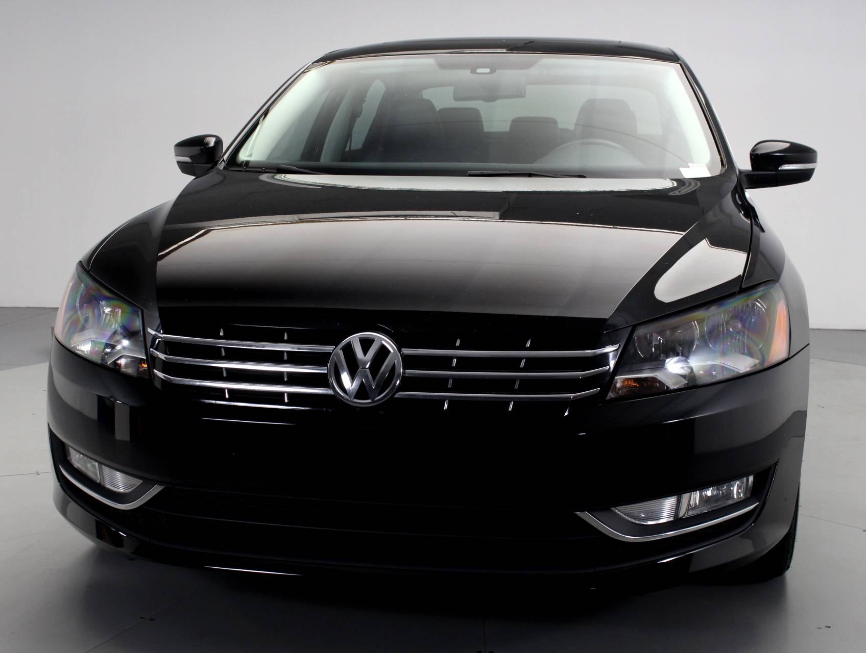 Florida Fine Cars - Used VOLKSWAGEN PASSAT 2014 WEST PALM V6 Sel Premium