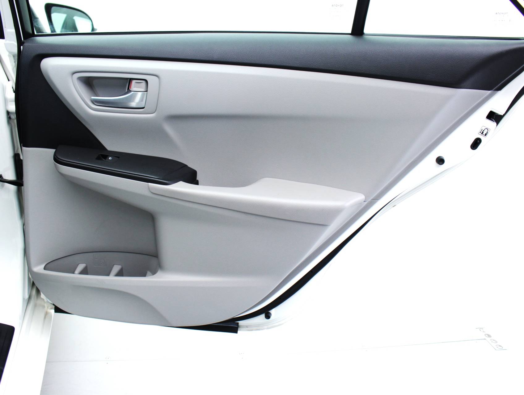 Florida Fine Cars - Used TOYOTA CAMRY 2015 MIAMI SE