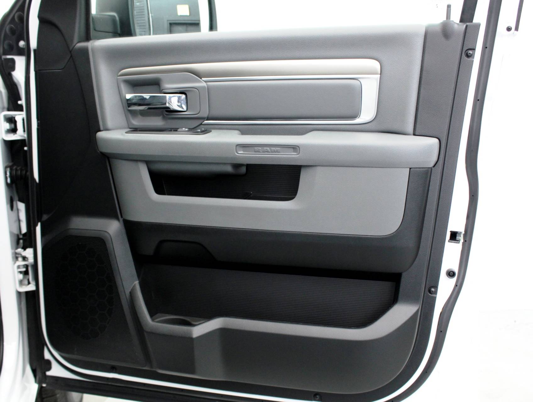 Florida Fine Cars - Used RAM 1500 2018 MIAMI Slt 4x4