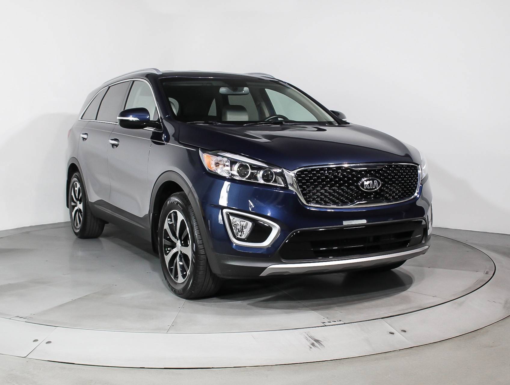 Florida Fine Cars - Used KIA SORENTO 2017 MIAMI EX