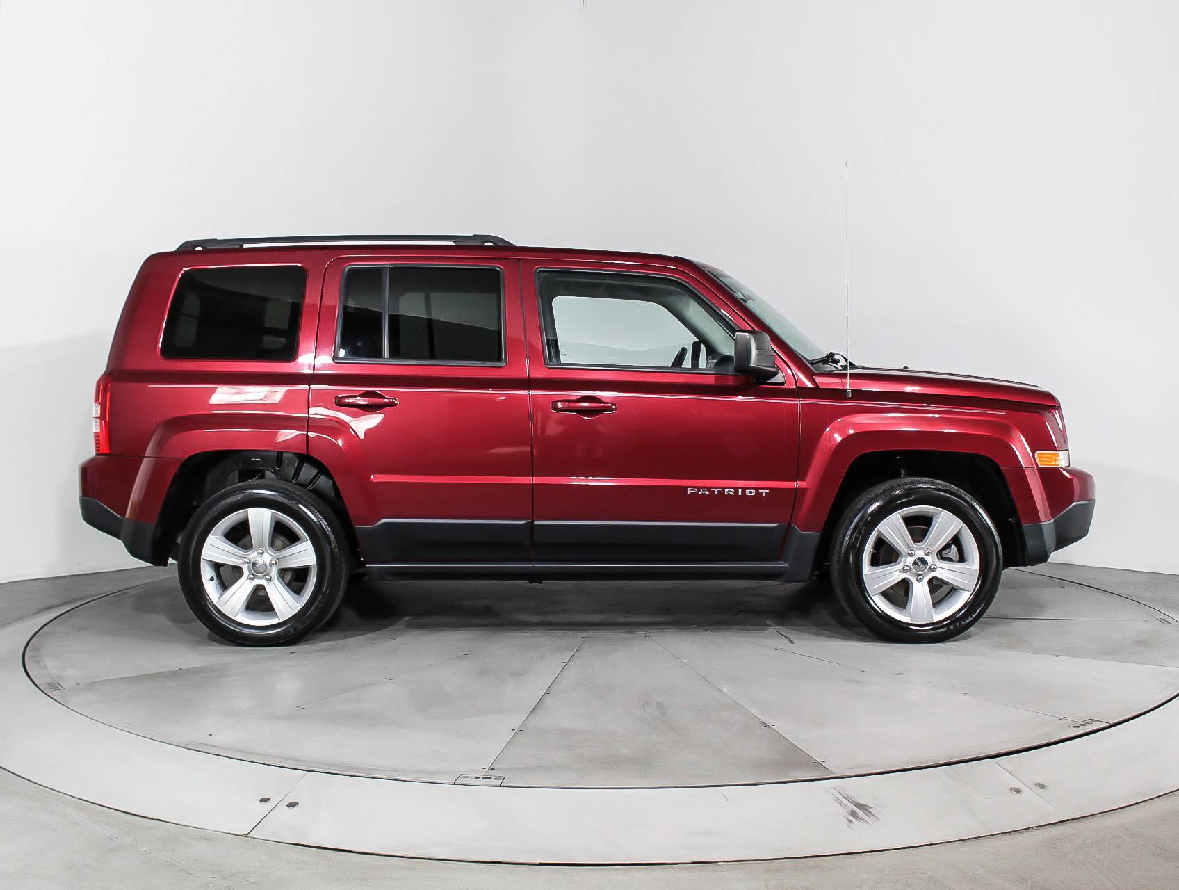 Florida Fine Cars - Used JEEP PATRIOT 2013 MIAMI LATITUDE