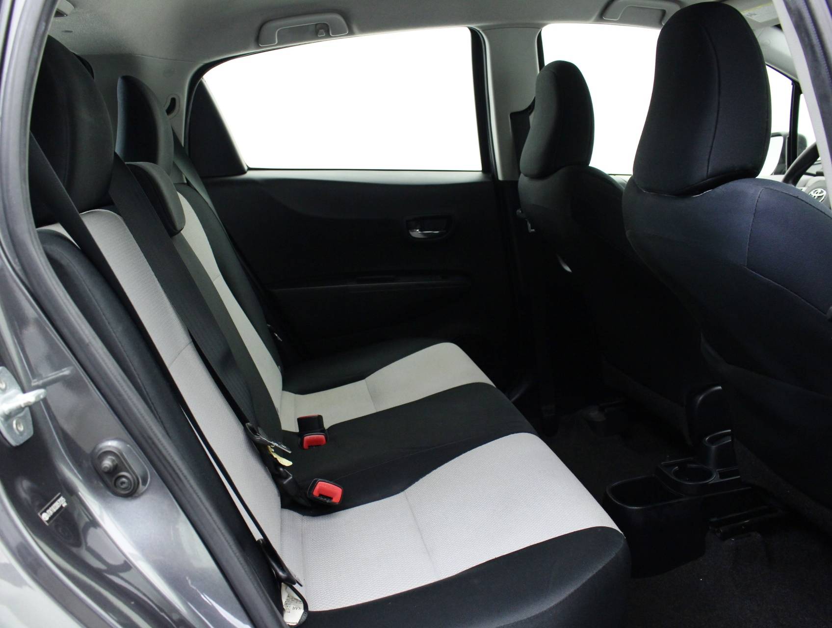 Florida Fine Cars - Used TOYOTA YARIS 2013 HOLLYWOOD Le