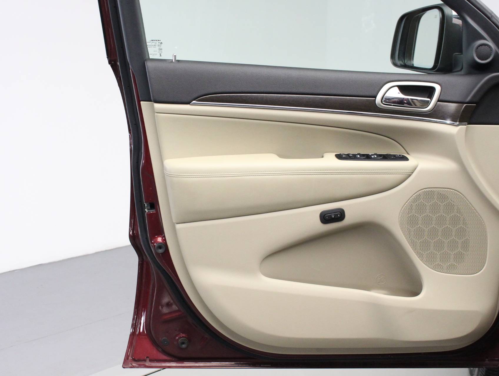 Florida Fine Cars - Used JEEP GRAND CHEROKEE 2017 HOLLYWOOD LIMITED