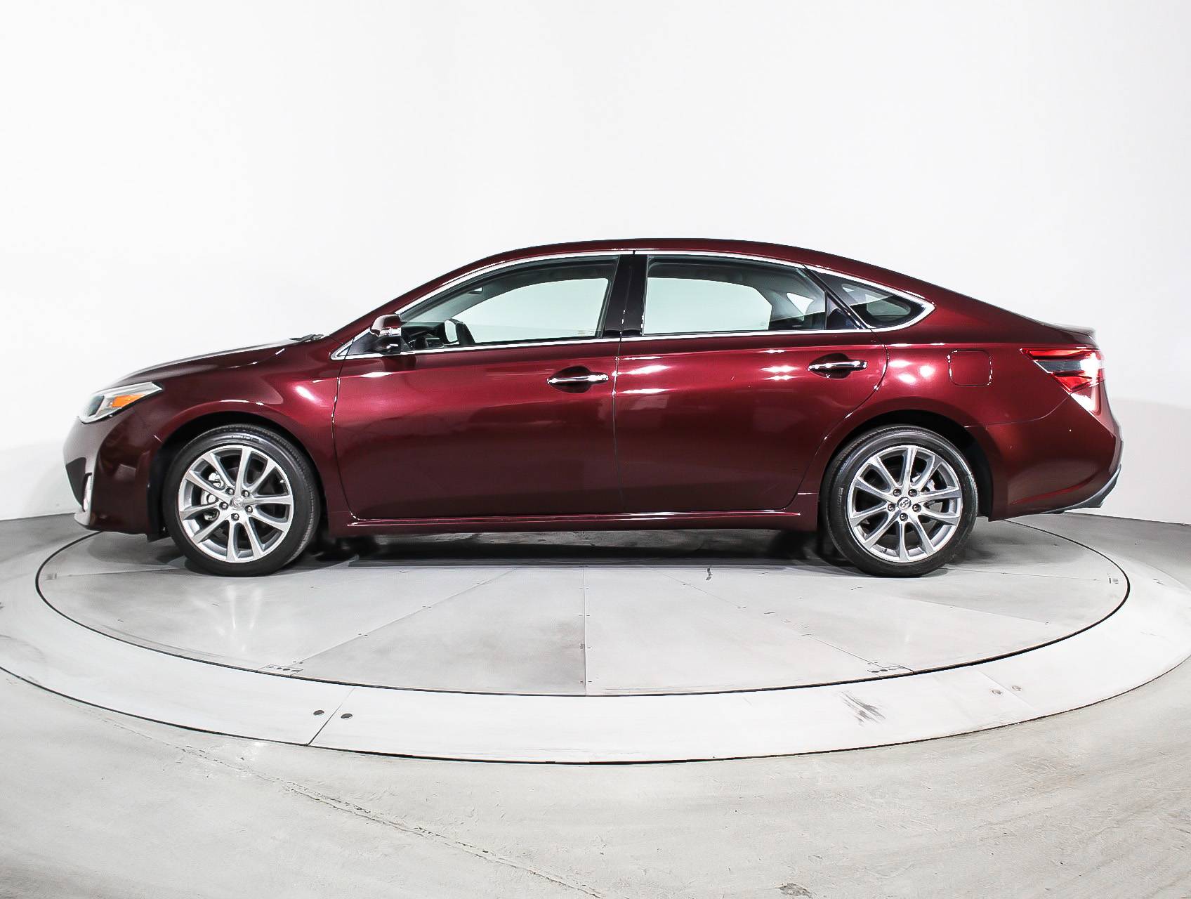 Florida Fine Cars - Used TOYOTA AVALON 2015 MIAMI Xle Touring