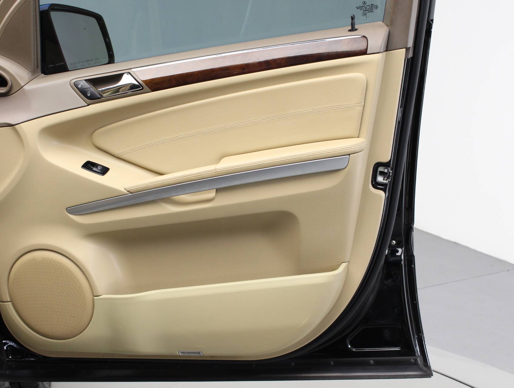 Florida Fine Cars - Used MERCEDES-BENZ M CLASS 2011 HOLLYWOOD ML350