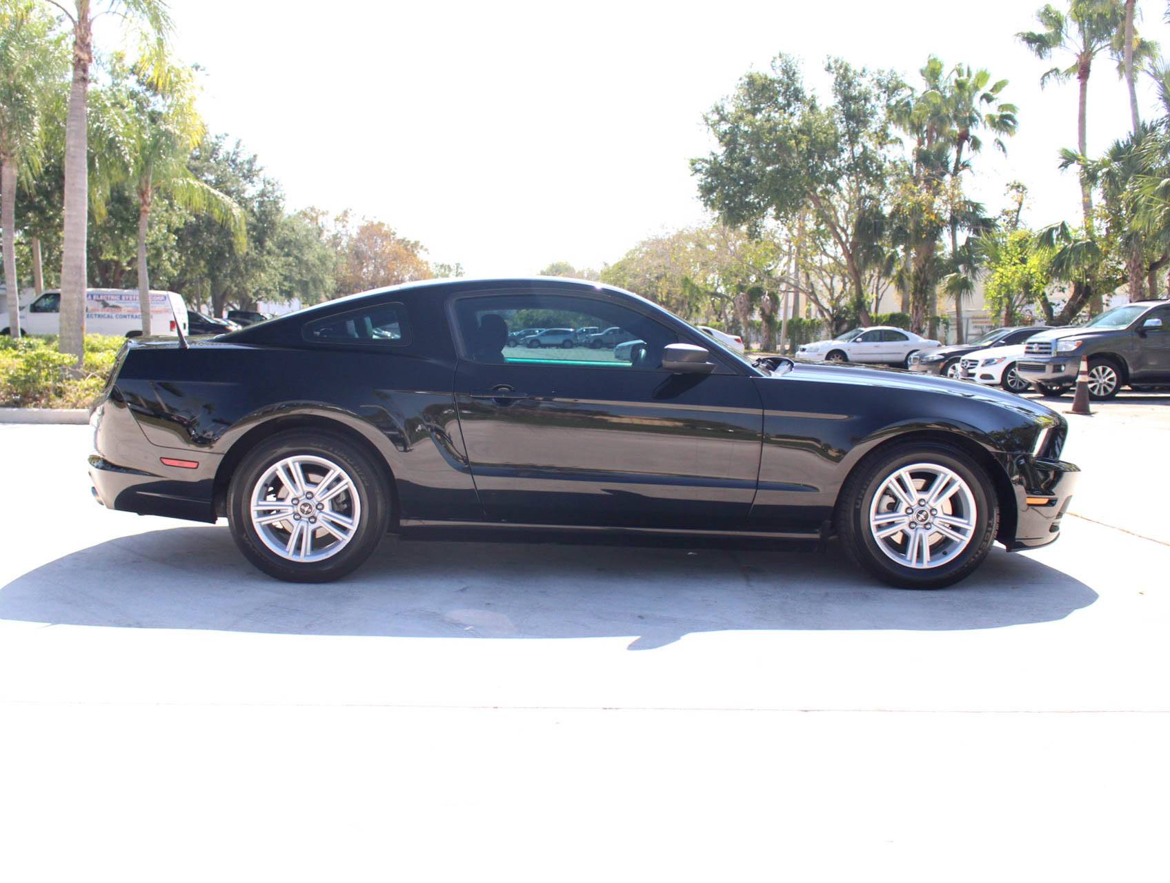 Florida Fine Cars - Used FORD MUSTANG 2013 WEST PALM V6 Coupe