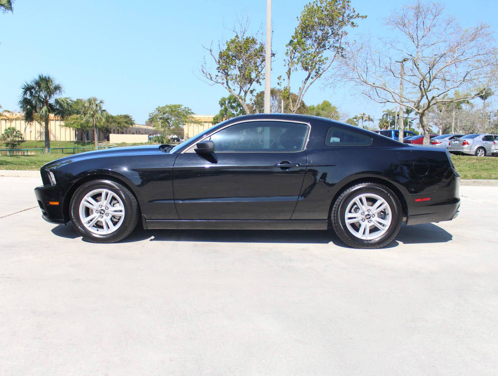Florida Fine Cars - Used FORD MUSTANG 2013 WEST PALM V6 Coupe