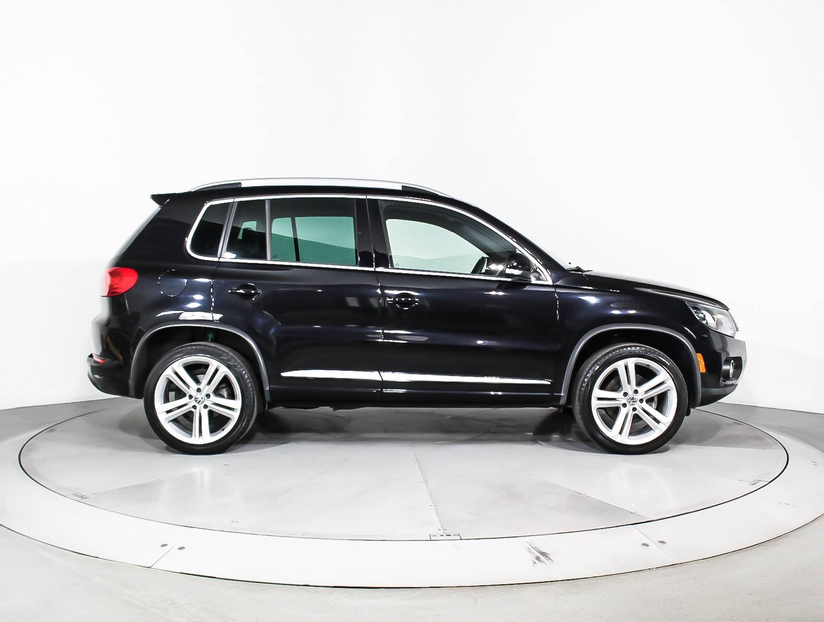 Florida Fine Cars - Used VOLKSWAGEN TIGUAN 2015 HOLLYWOOD R-Line