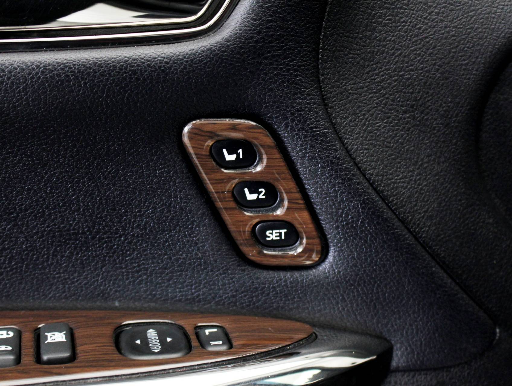 Florida Fine Cars - Used TOYOTA AVALON 2013 MIAMI Xle