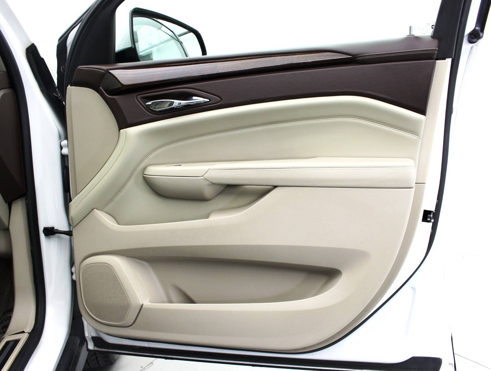 Florida Fine Cars - Used CADILLAC Srx 2010 MIAMI LUXURY