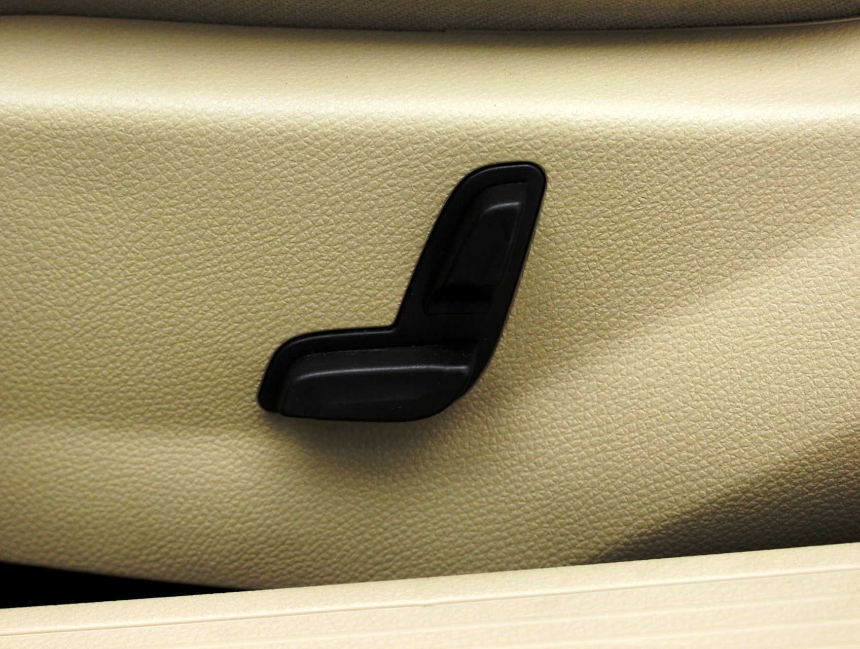 Florida Fine Cars - Used MERCEDES-BENZ C CLASS 2014 HOLLYWOOD C250