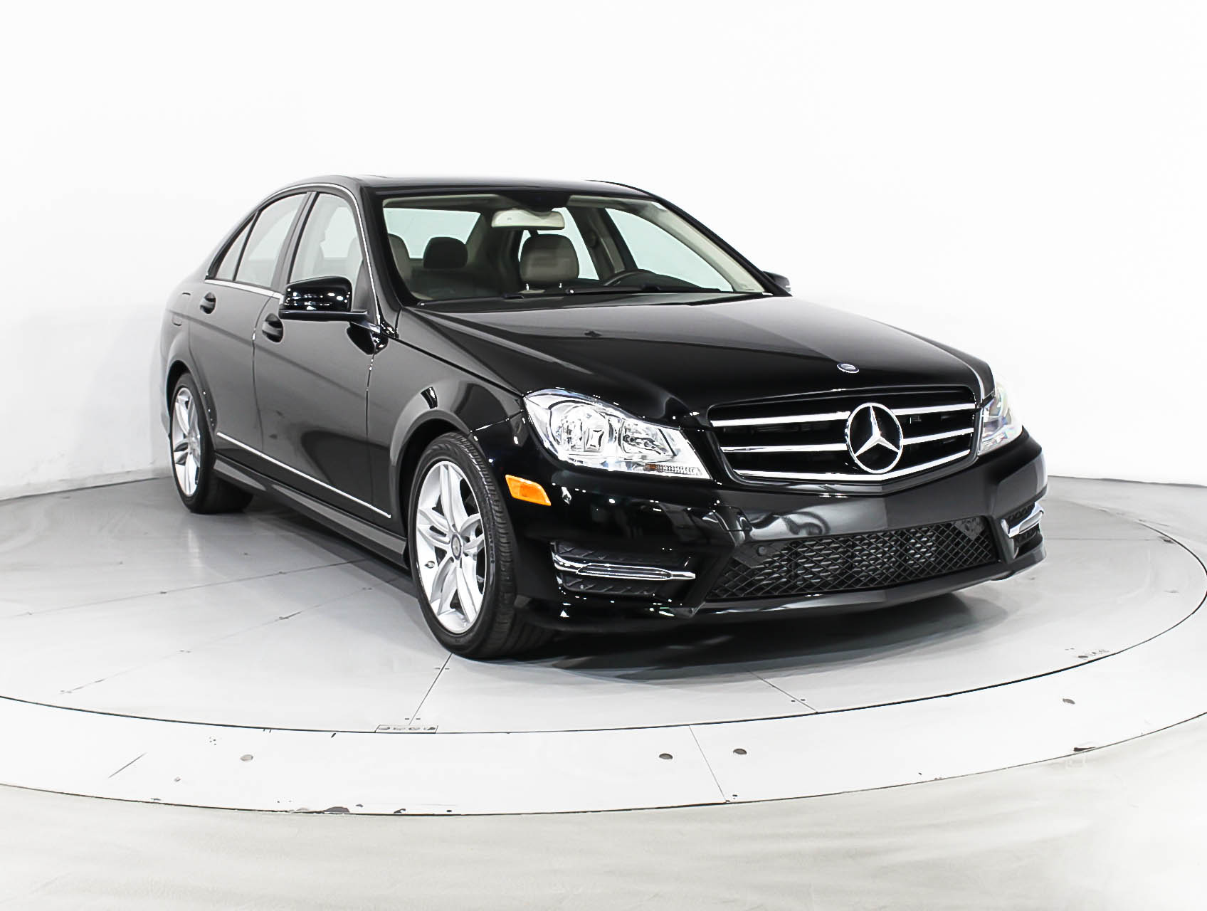 Florida Fine Cars - Used MERCEDES-BENZ C CLASS 2014 HOLLYWOOD C250