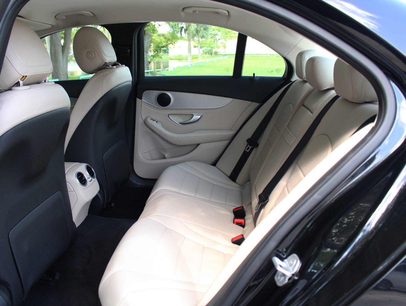 Florida Fine Cars - Used MERCEDES-BENZ C CLASS 2015 MARGATE C300