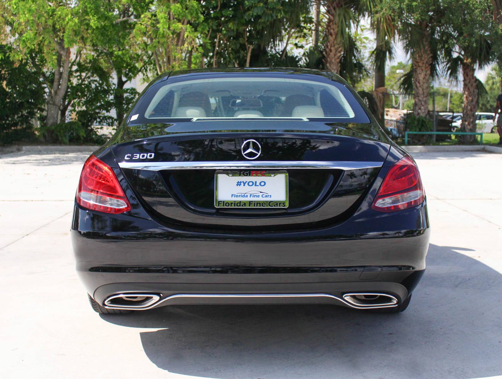 Florida Fine Cars - Used MERCEDES-BENZ C CLASS 2015 MARGATE C300