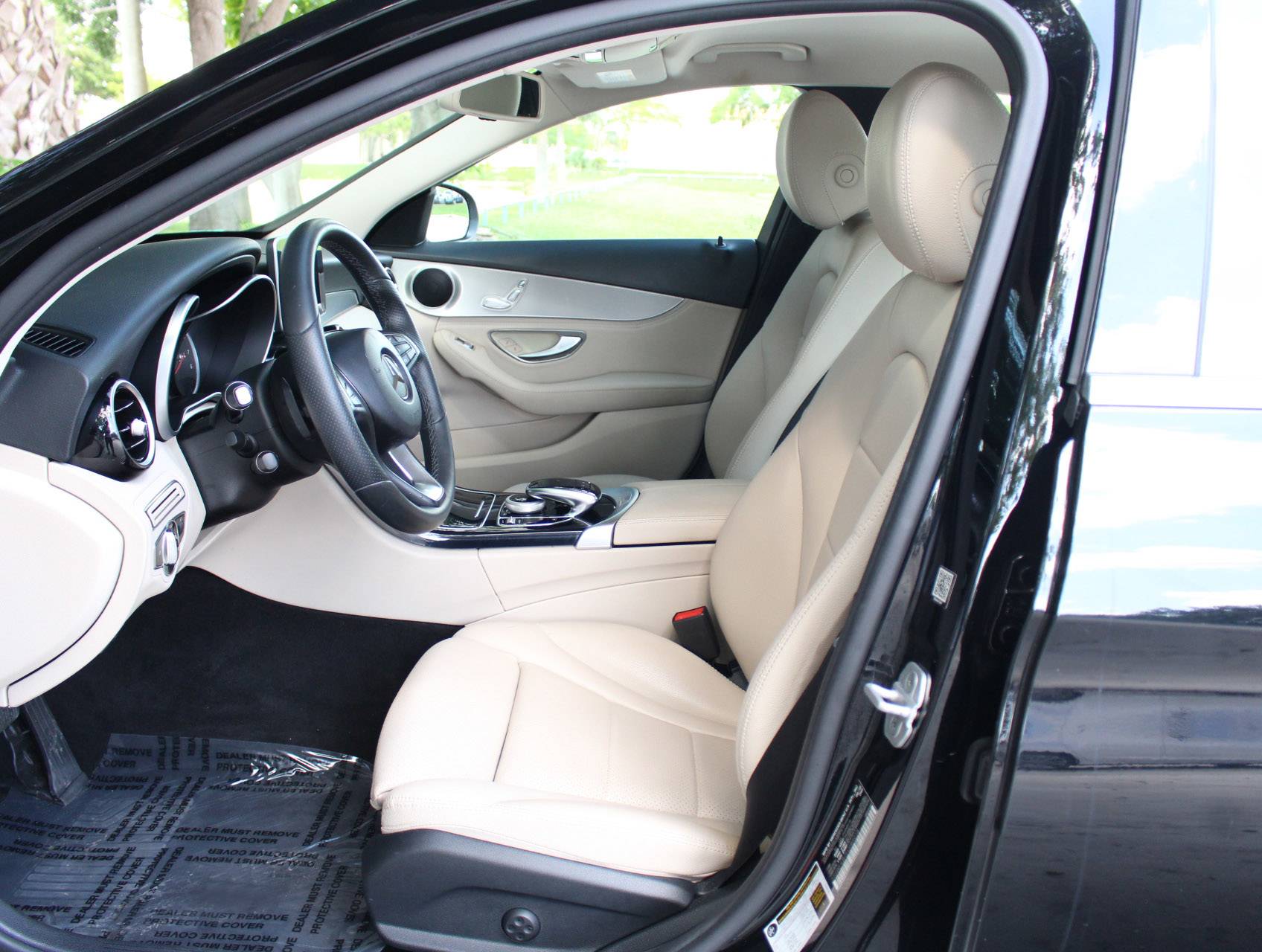 Florida Fine Cars - Used MERCEDES-BENZ C CLASS 2015 MARGATE C300