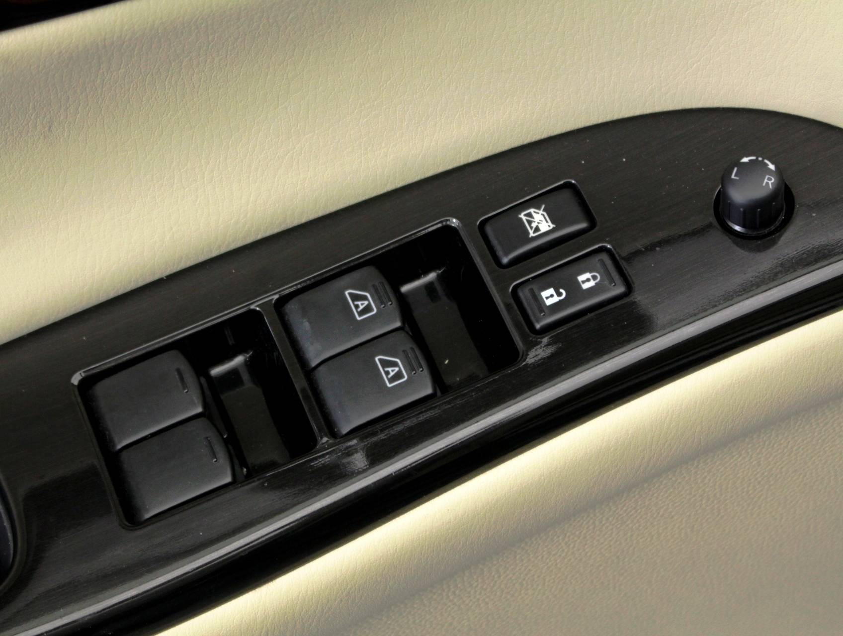 Florida Fine Cars - Used INFINITI EX35 2011 MIAMI Journey Tech Pkg Awd