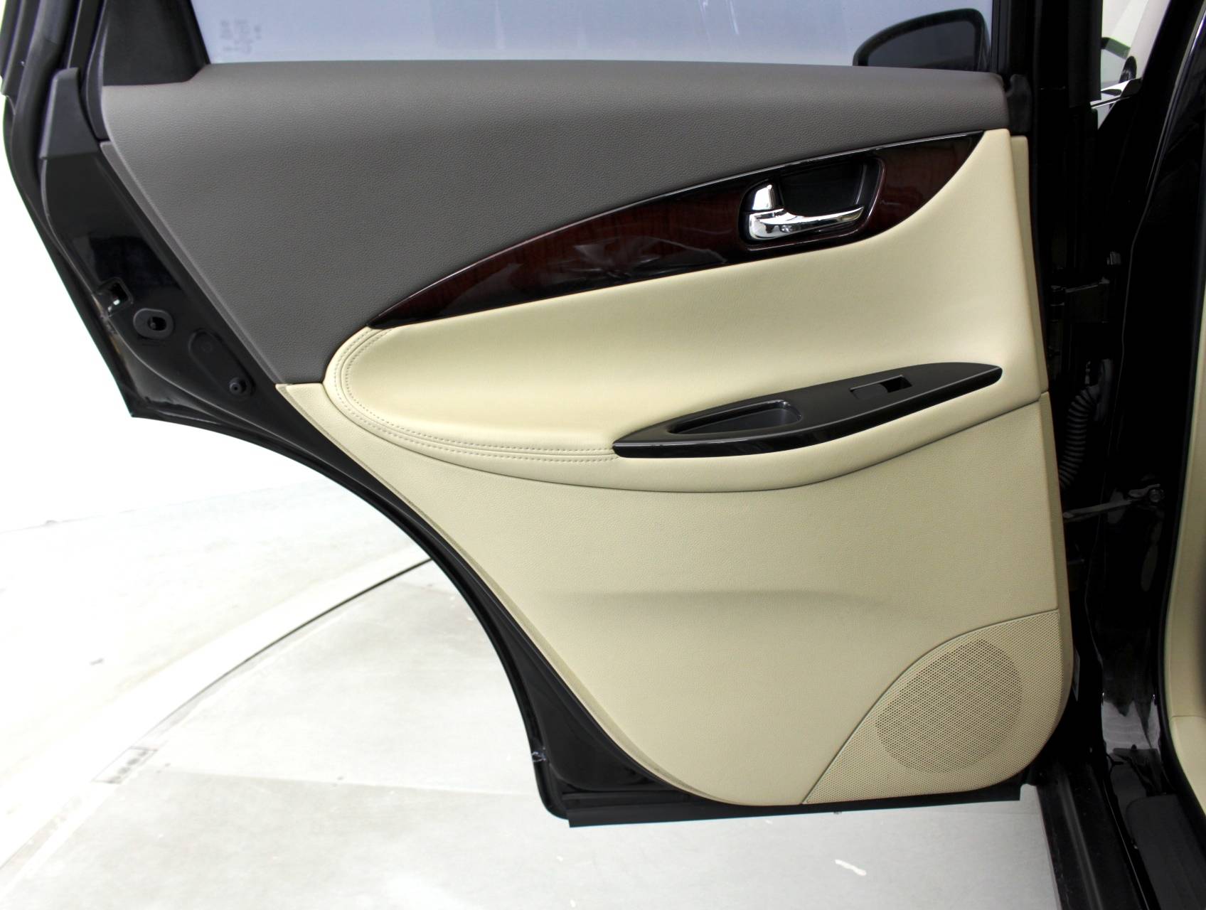 Florida Fine Cars - Used INFINITI EX35 2011 MIAMI Journey Tech Pkg Awd