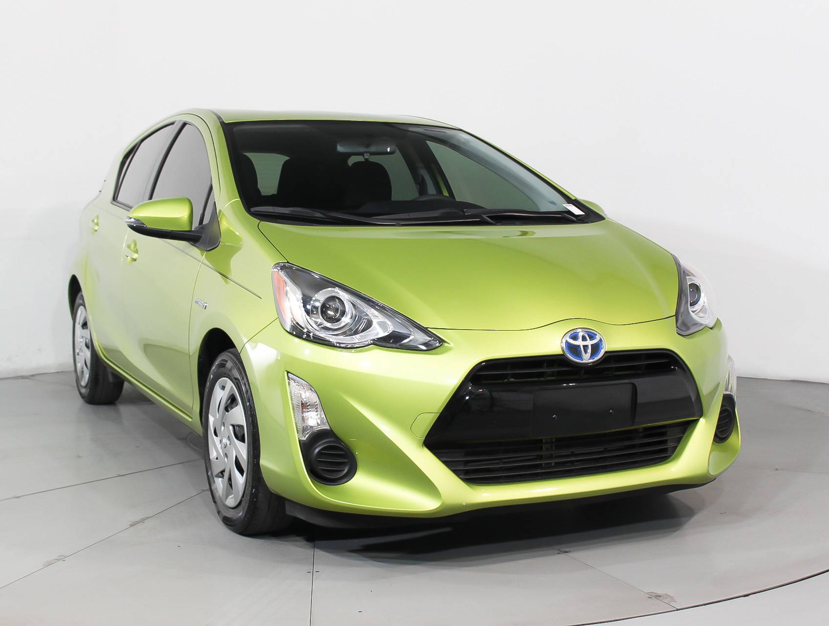 Florida Fine Cars - Used TOYOTA PRIUS C 2015 HOLLYWOOD 2