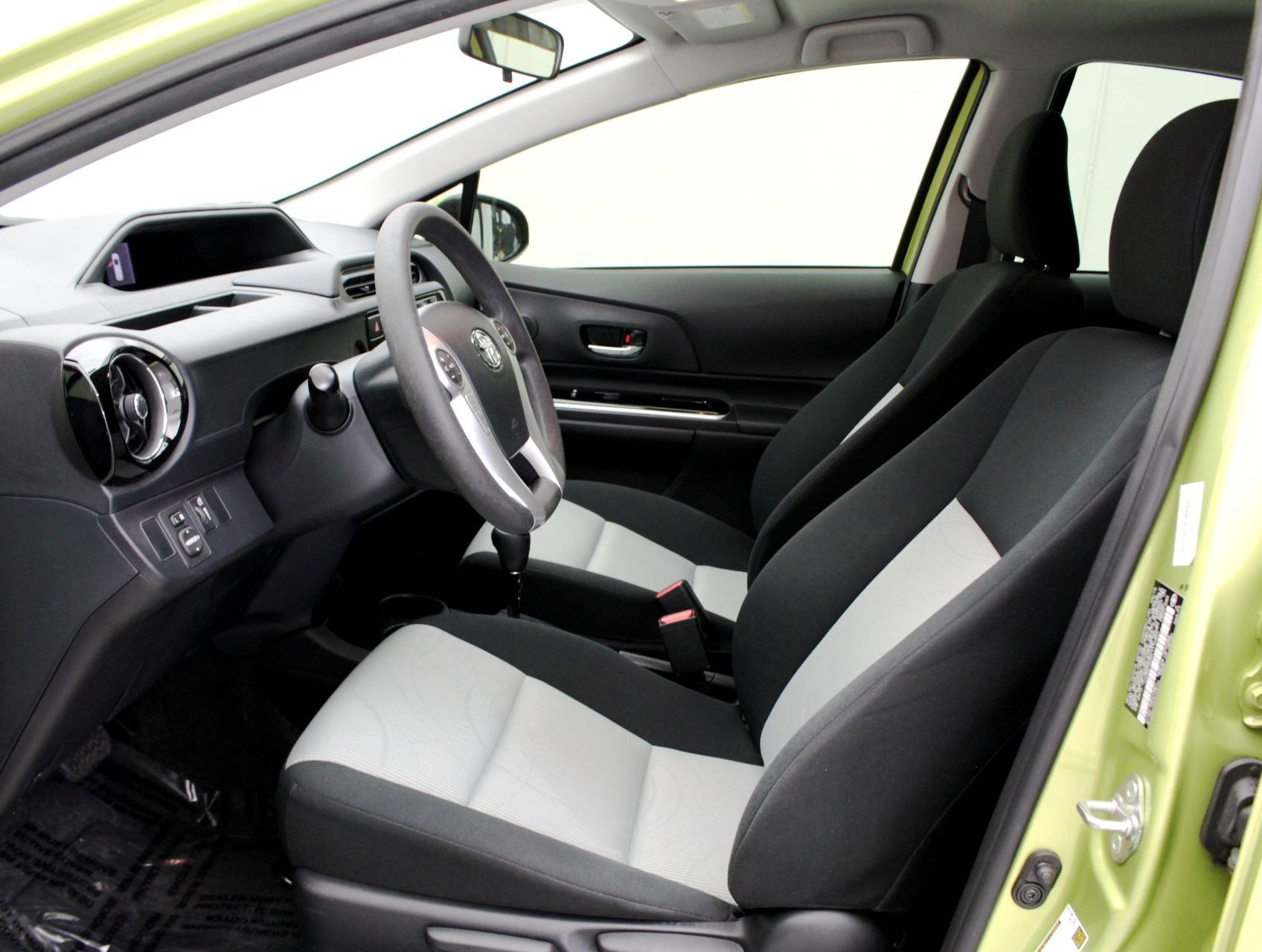 Florida Fine Cars - Used TOYOTA PRIUS C 2015 HOLLYWOOD 2