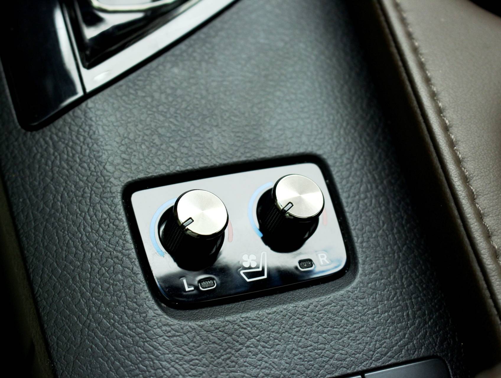 Florida Fine Cars - Used TOYOTA AVALON HYBRID 2013 HOLLYWOOD Limited