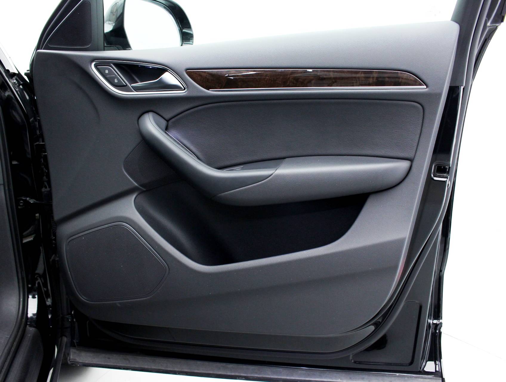 Florida Fine Cars - Used AUDI Q3 2015 MIAMI Premium Plus