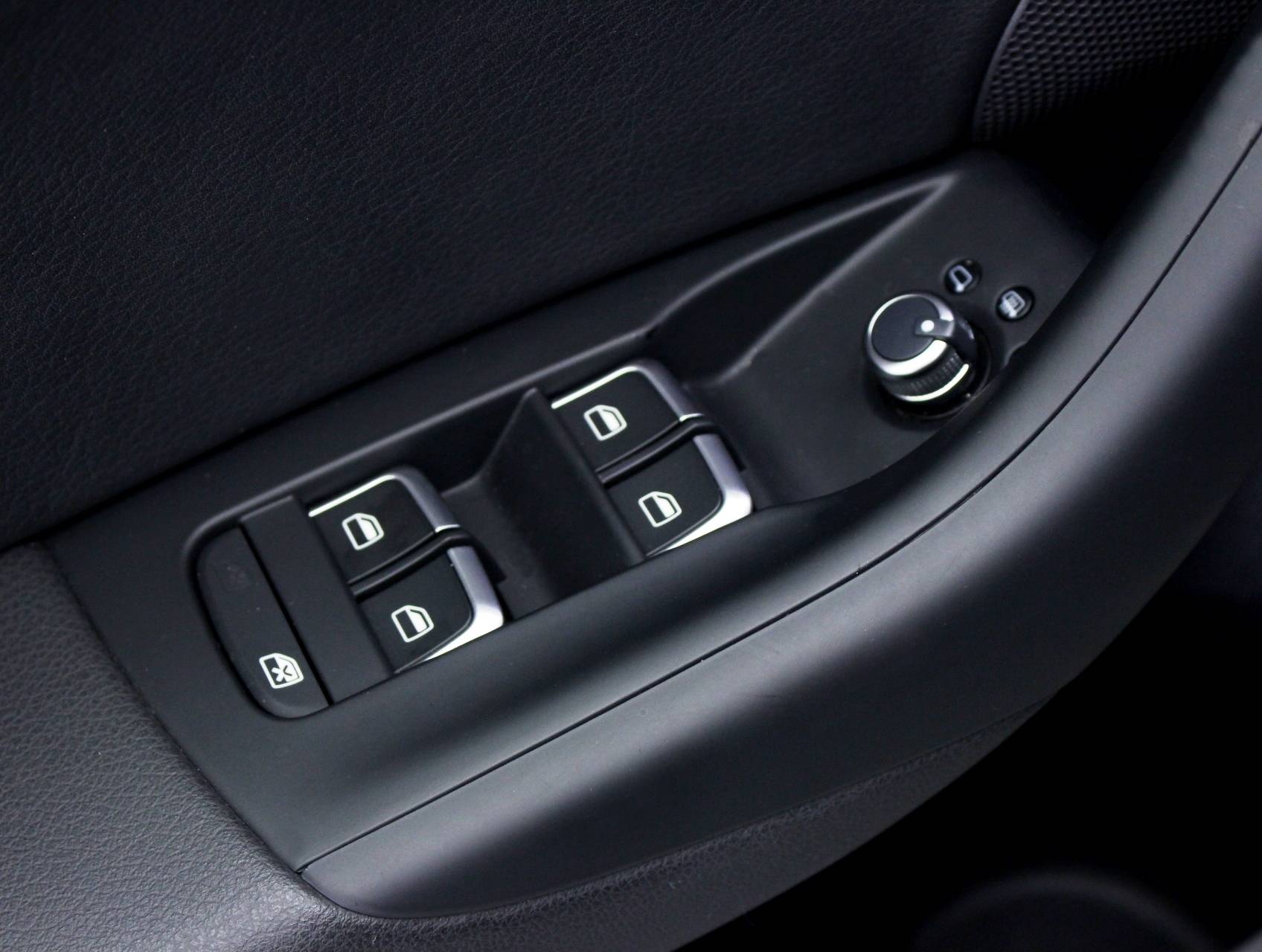 Florida Fine Cars - Used AUDI Q3 2015 MIAMI Premium Plus