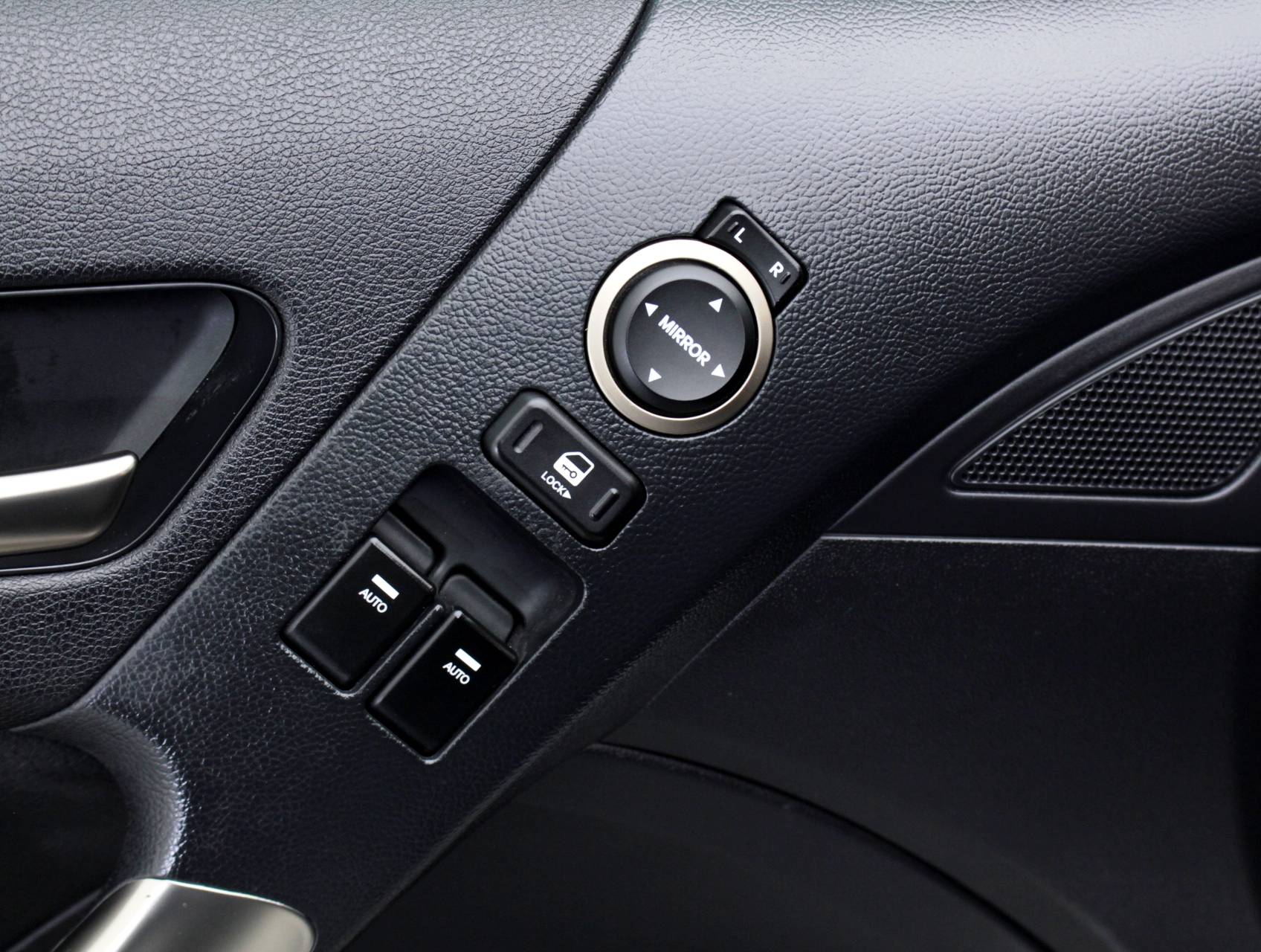 Florida Fine Cars - Used HYUNDAI GENESIS 2013 MIAMI Grand Touring