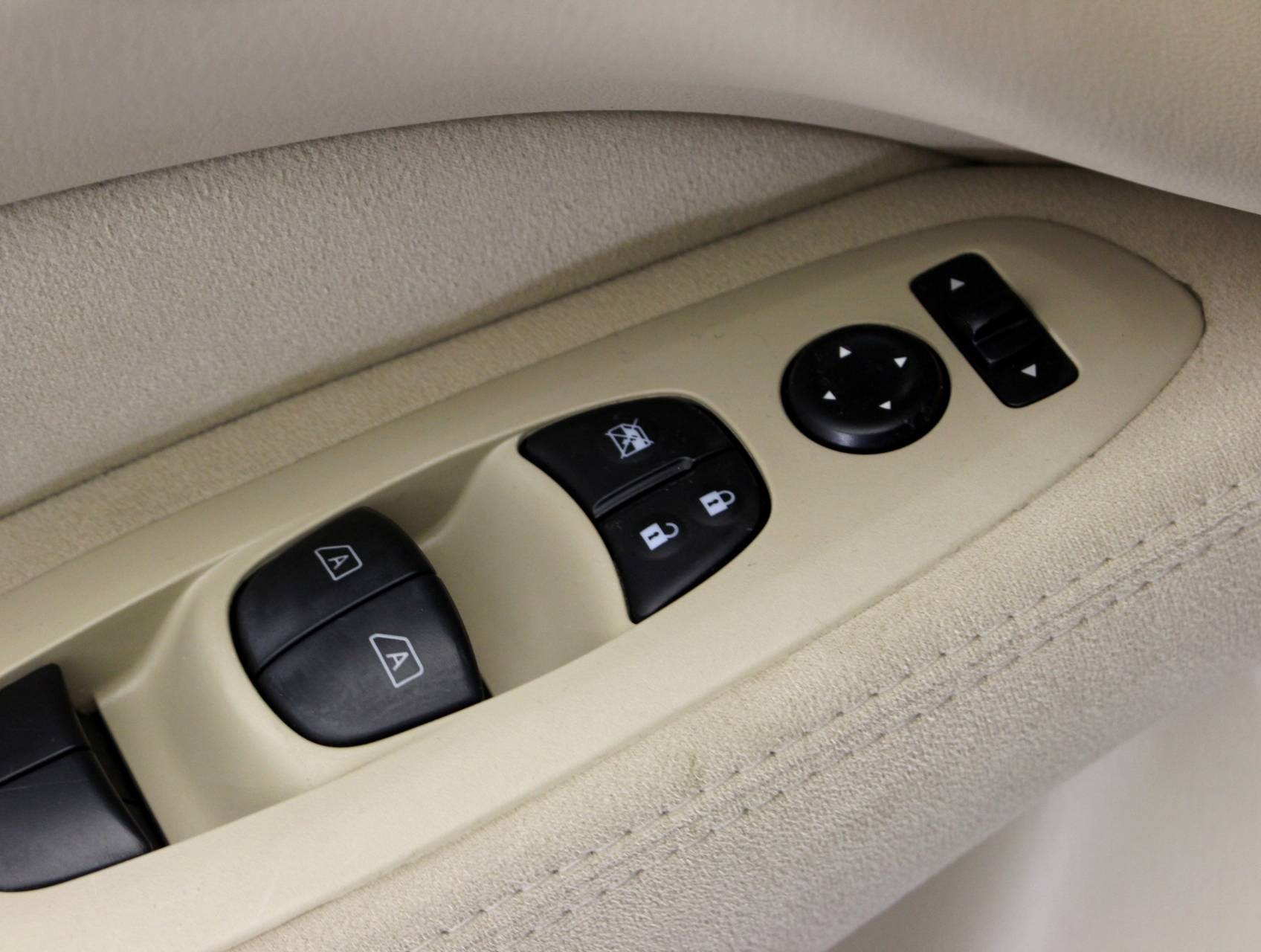 Florida Fine Cars - Used NISSAN PATHFINDER 2014 MIAMI Sv