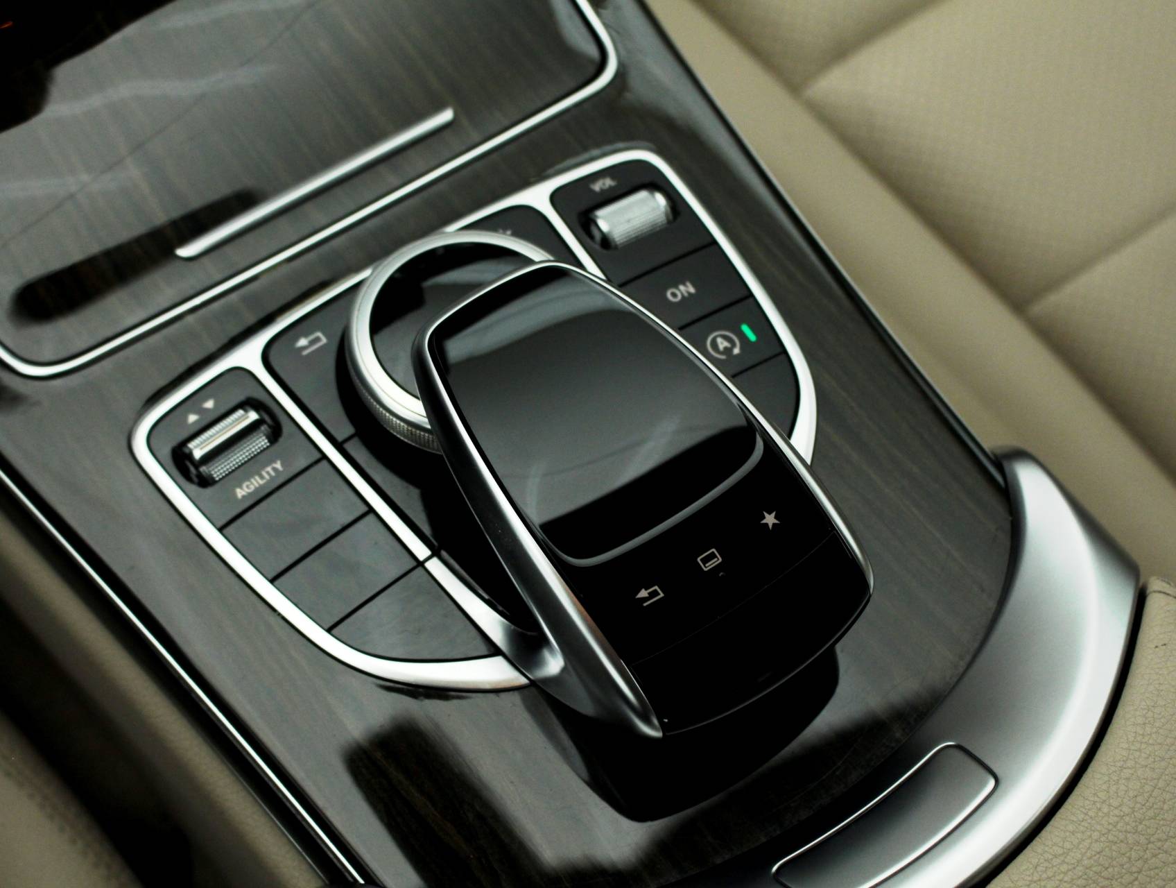 Florida Fine Cars - Used MERCEDES-BENZ C CLASS 2015 MIAMI C300 4MATIC