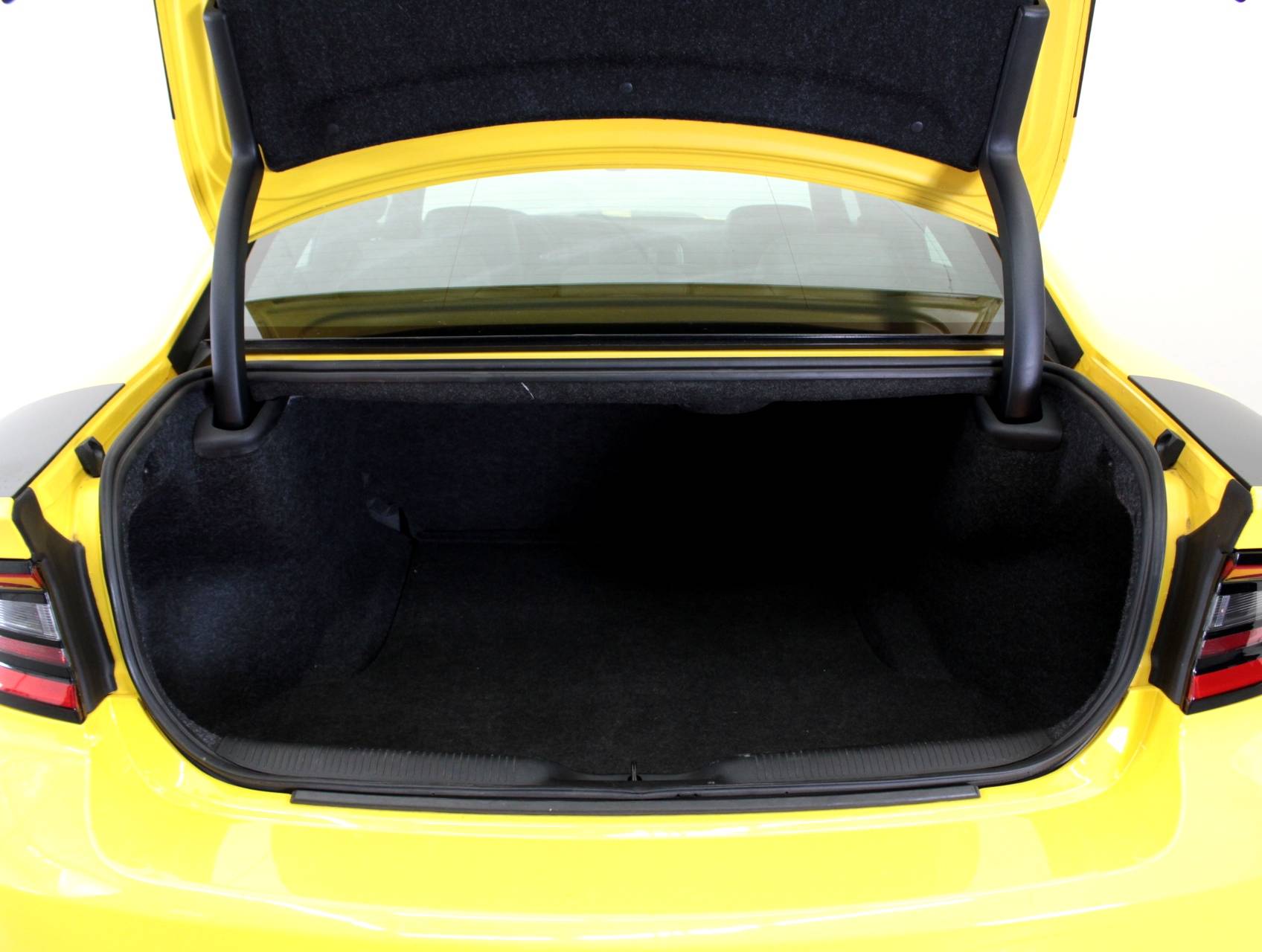 Florida Fine Cars - Used DODGE CHARGER 2017 MIAMI Srt 392 Daytona