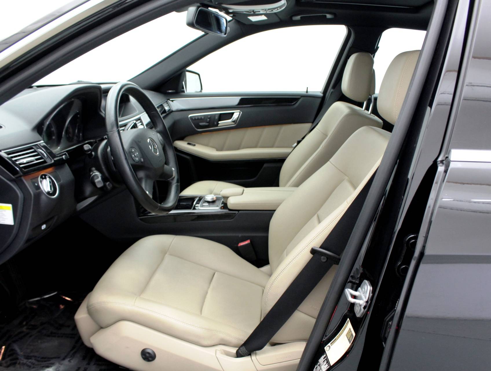 Florida Fine Cars - Used MERCEDES-BENZ E CLASS 2011 MIAMI E350 4MATIC