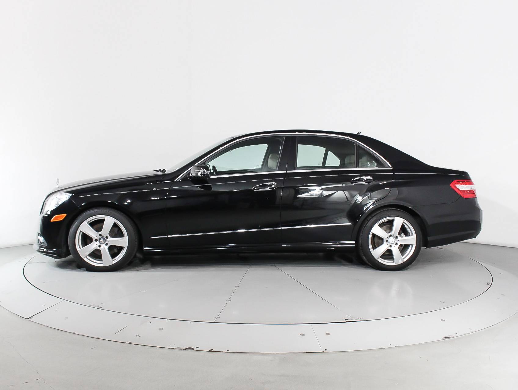 Florida Fine Cars - Used MERCEDES-BENZ E CLASS 2011 MIAMI E350 4MATIC