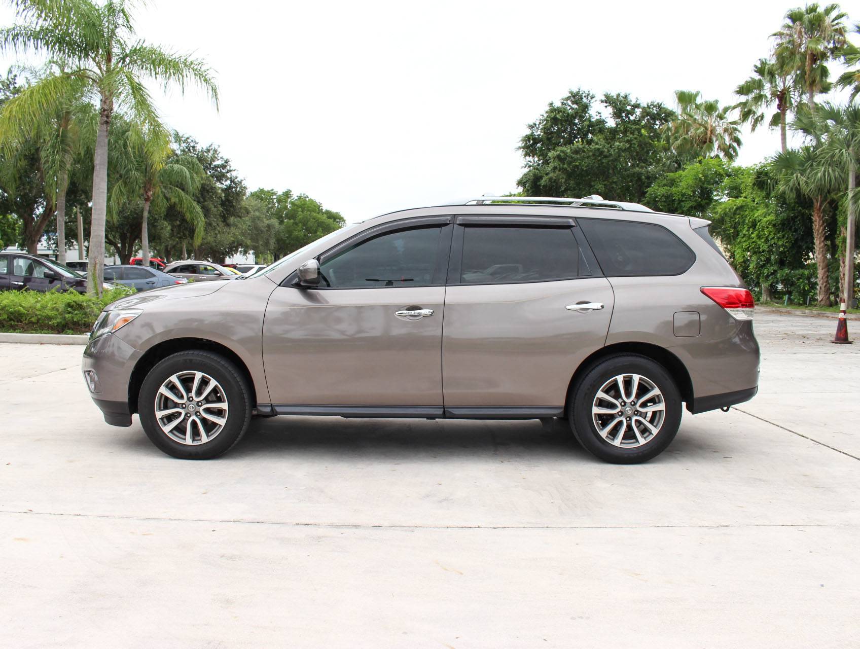 Florida Fine Cars - Used NISSAN PATHFINDER 2013 MARGATE 