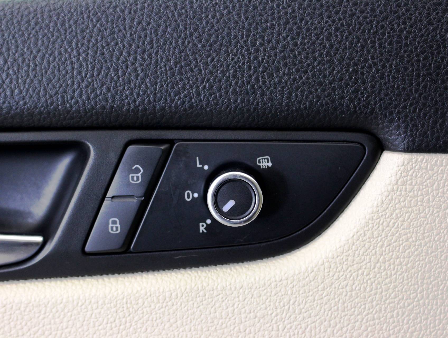 Florida Fine Cars - Used VOLKSWAGEN PASSAT 2013 MIAMI V6 Sel Premium