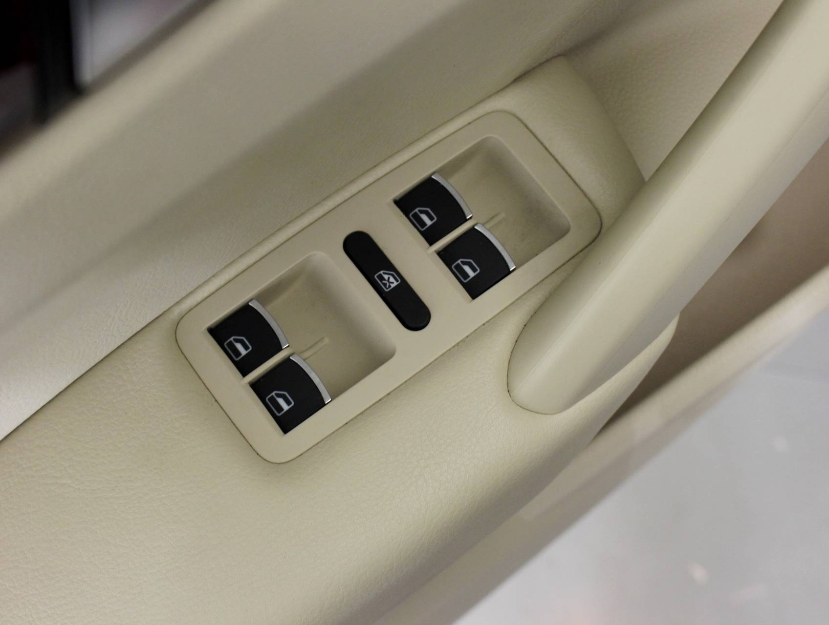 Florida Fine Cars - Used VOLKSWAGEN PASSAT 2013 MIAMI V6 Sel Premium