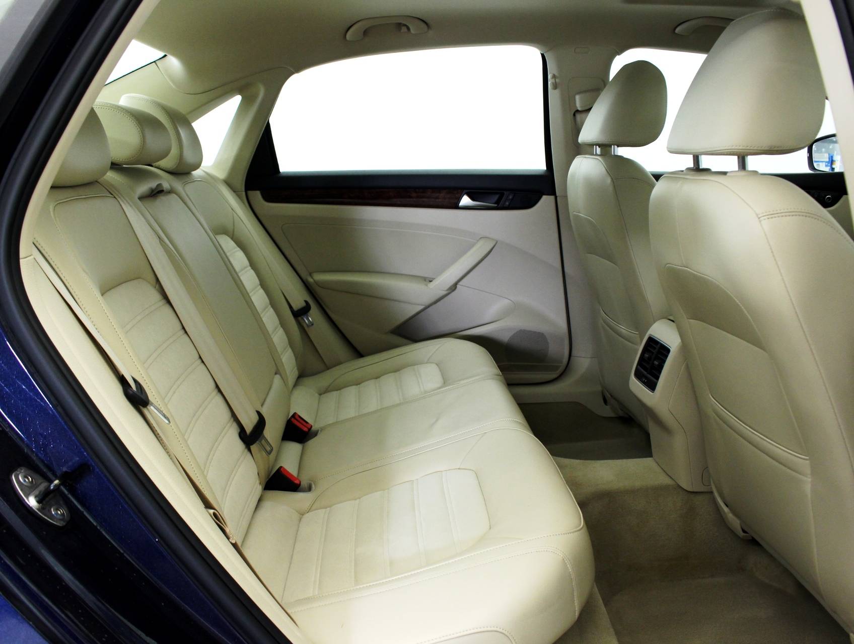 Florida Fine Cars - Used VOLKSWAGEN PASSAT 2013 MIAMI V6 Sel Premium