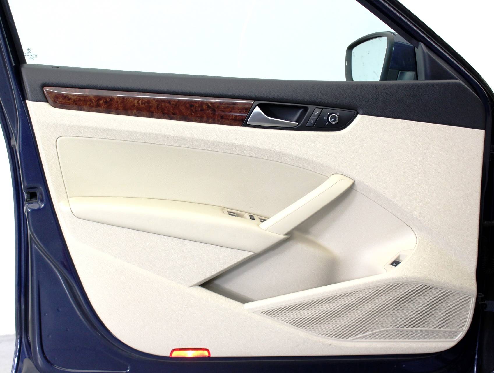 Florida Fine Cars - Used VOLKSWAGEN PASSAT 2013 MIAMI V6 Sel Premium