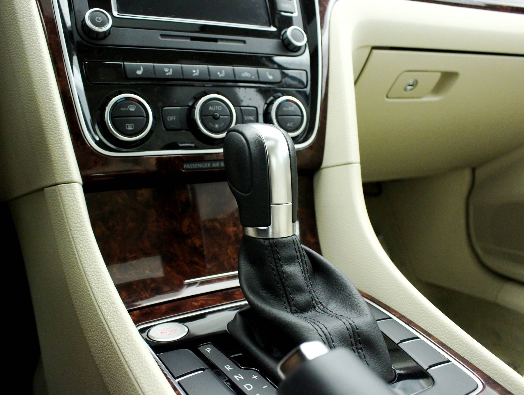 Florida Fine Cars - Used VOLKSWAGEN PASSAT 2013 MIAMI V6 Sel Premium