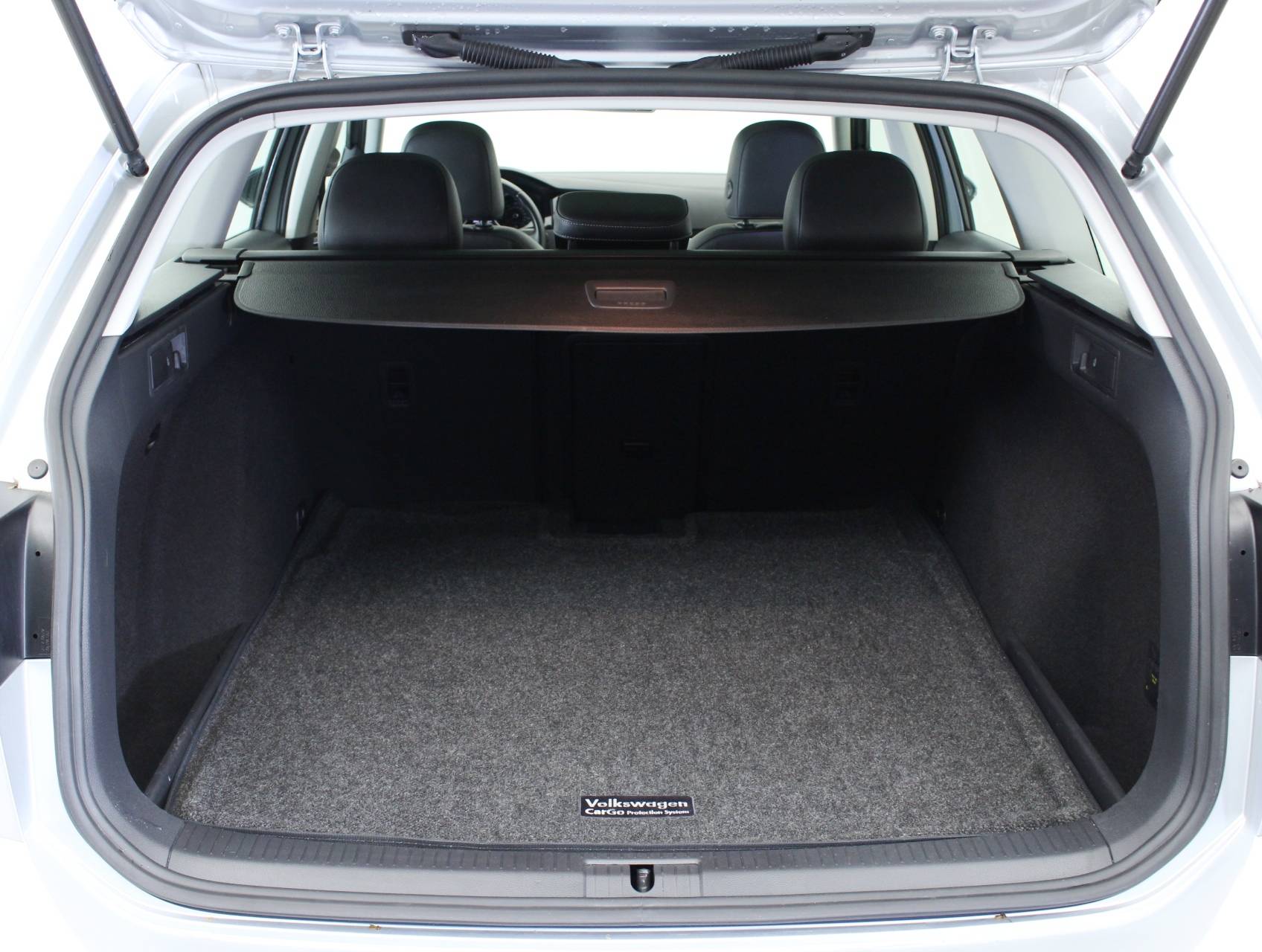 Florida Fine Cars - Used VOLKSWAGEN GOLF SPORTWAGEN 2015 MIAMI SPORTWAGEN TDI SEL