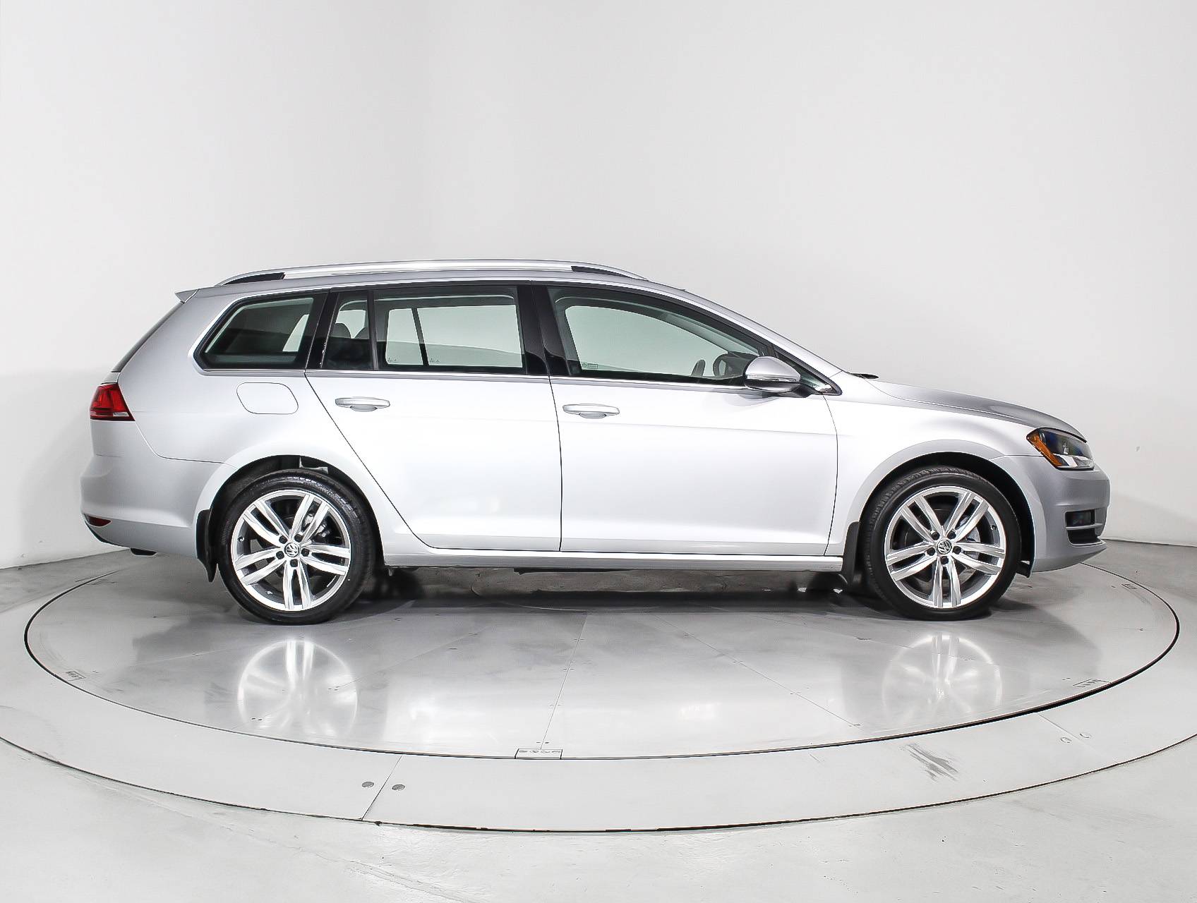 Florida Fine Cars - Used VOLKSWAGEN GOLF SPORTWAGEN 2015 MIAMI SPORTWAGEN TDI SEL