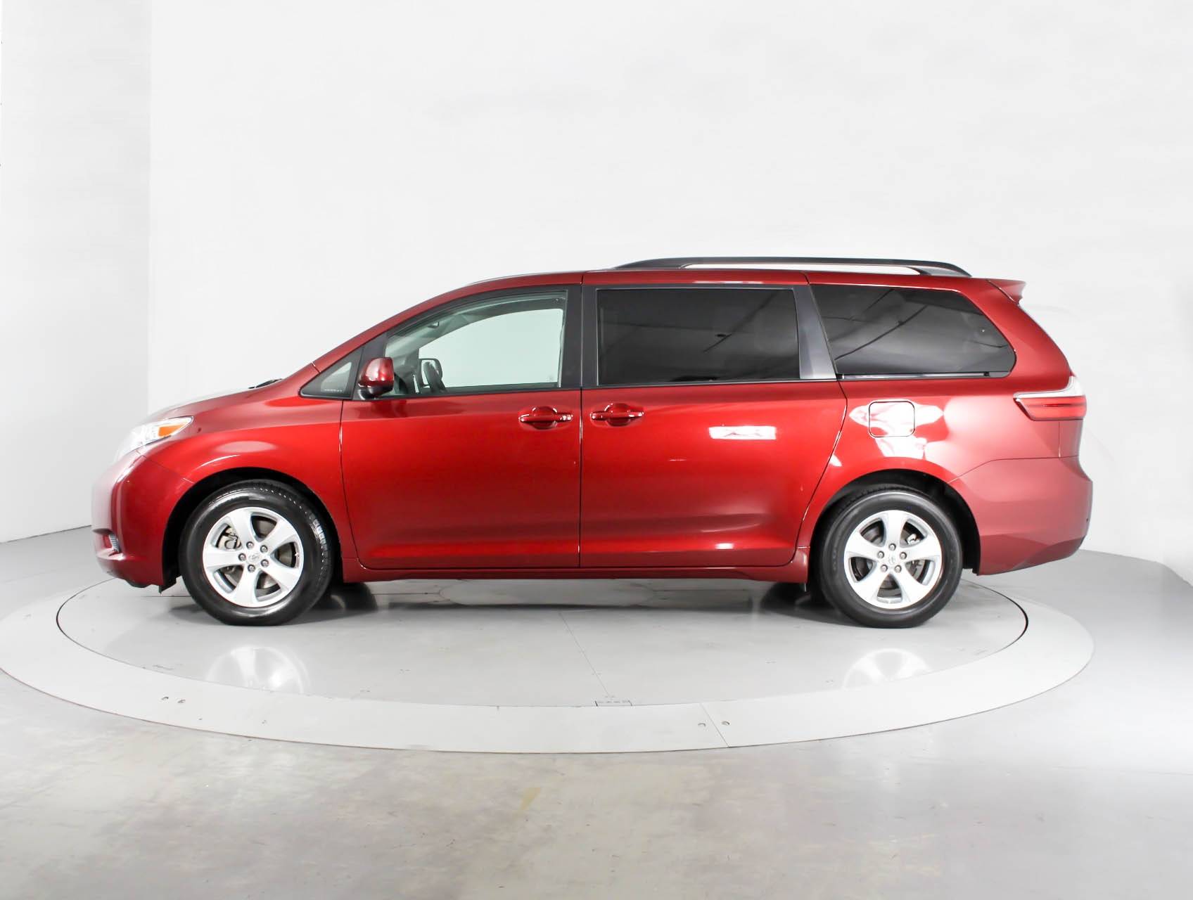 Florida Fine Cars - Used TOYOTA SIENNA 2017 WEST PALM Le