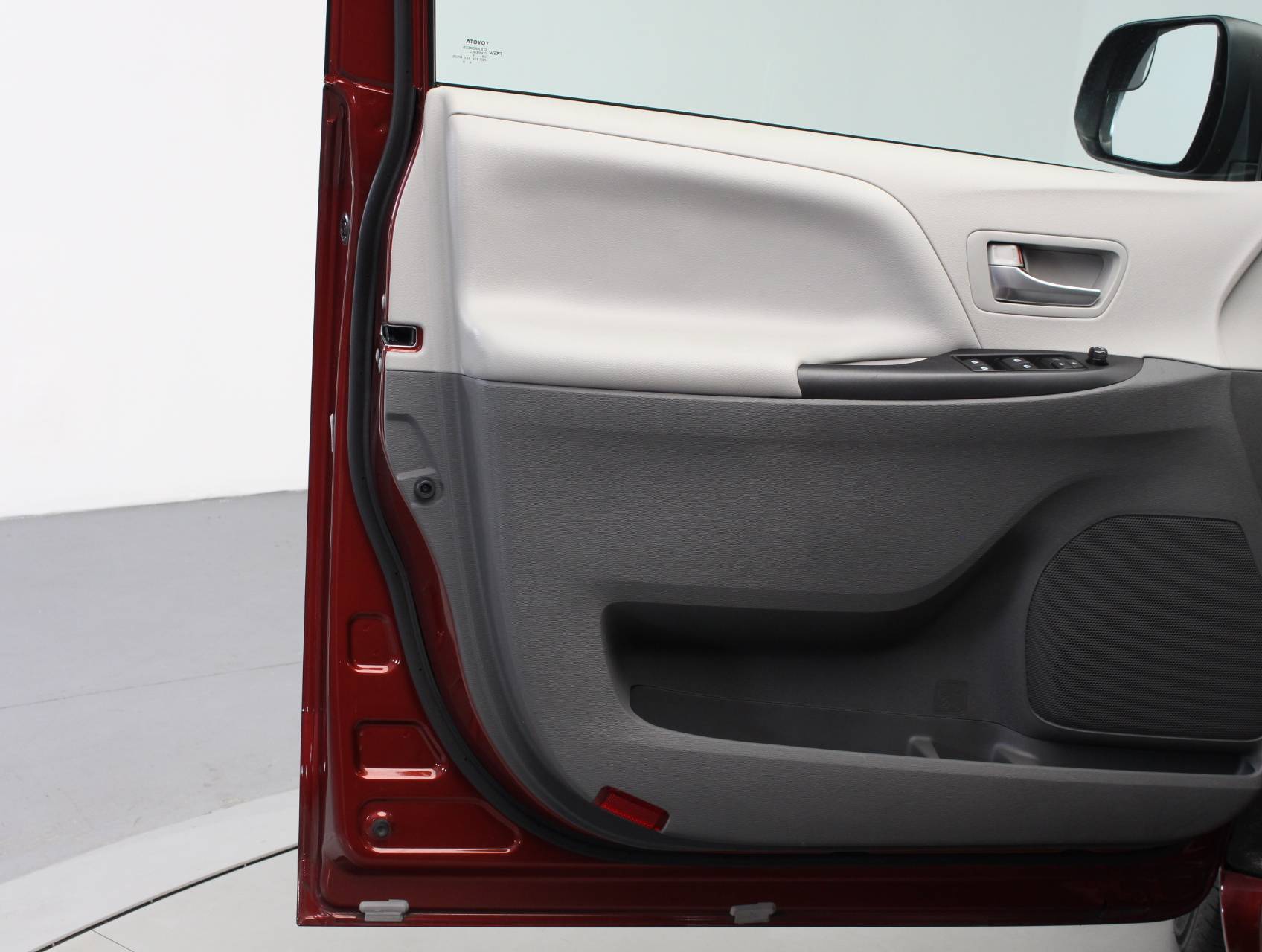 Florida Fine Cars - Used TOYOTA SIENNA 2017 WEST PALM Le